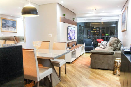 Apartamento à venda com 3 quartos, sendo 1 suíte, em Vila Gustavo, São Paulo, SP