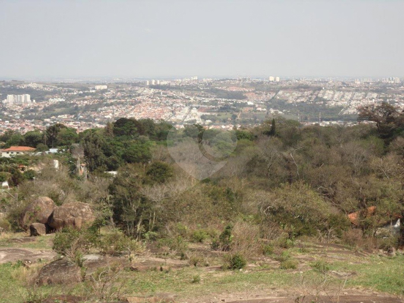 Área de Terra à venda em Chácaras Alpina, Valinhos, SP