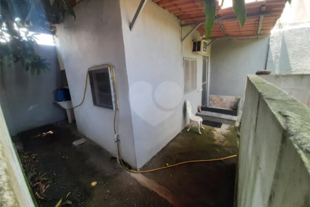 Casa à venda com 4 suítes em Santa Cruz, Rio de Janeiro, RJ
