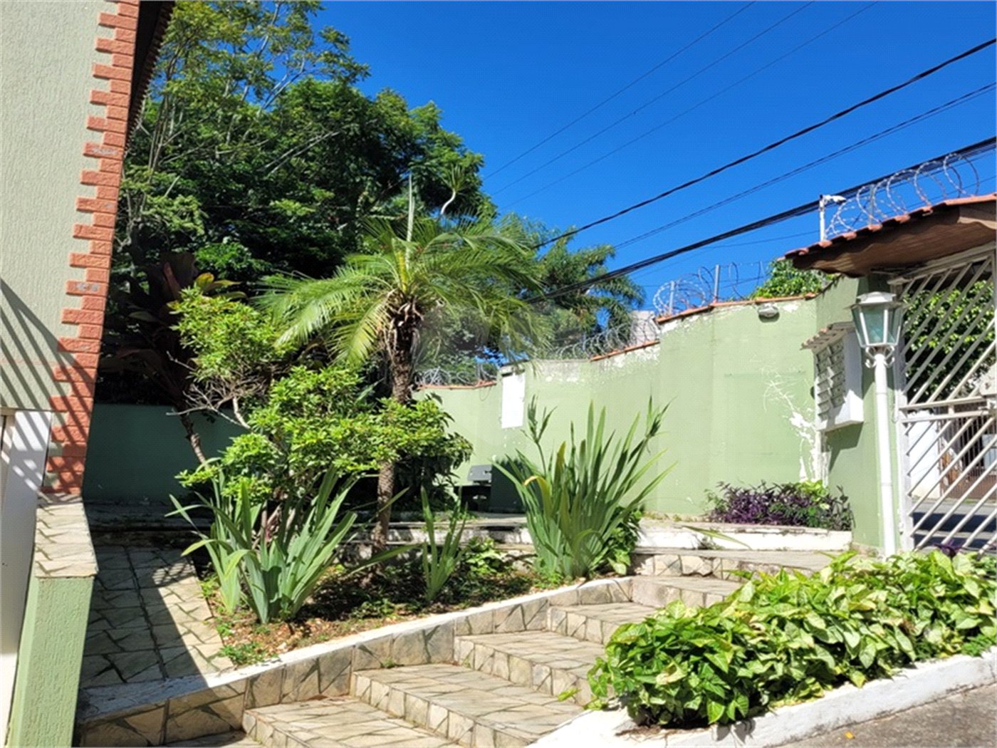 Casa à venda com 2 quartos no condomínio Residencial Zett, São Paulo - SP