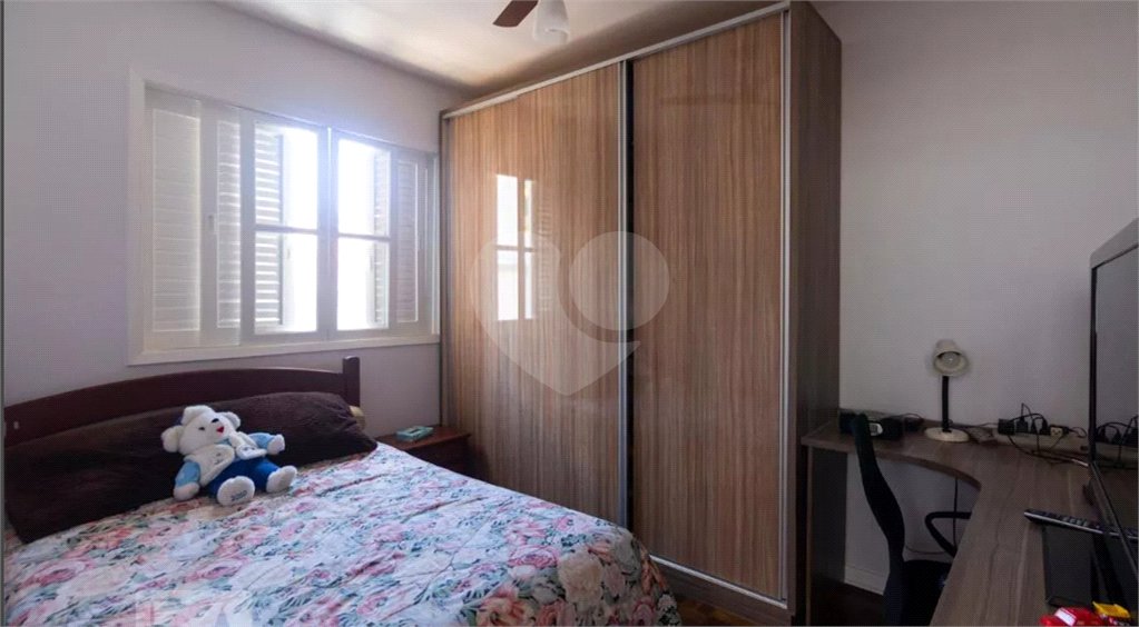 Sobrado à venda com 3 quartos em Parque Jabaquara, São Paulo, SP