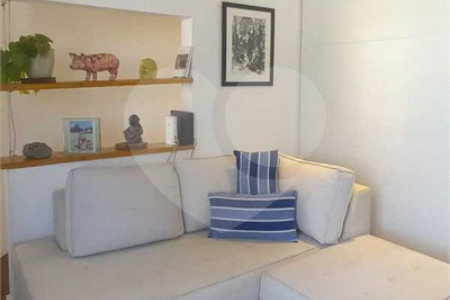 Apartamento à venda com 2 quartos, sendo 1 suíte,  em Itaim Bibi, São Paulo, SP