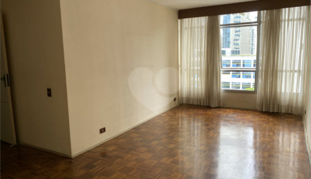 Apartamento à venda com 3 quartos, sendo 1 suíte,  em Brooklin Paulista, São Paulo, SP