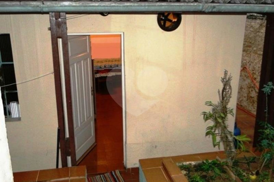 Casa Térrea à venda com 4 quartos, sendo 1 suíte, em Jardim Virginia Bianca, São Paulo, SP