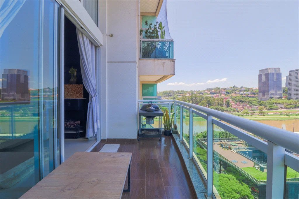 Apartamento à venda com 3 quartos, sendo 2 suítes, em Cidade Monções, São Paulo, SP