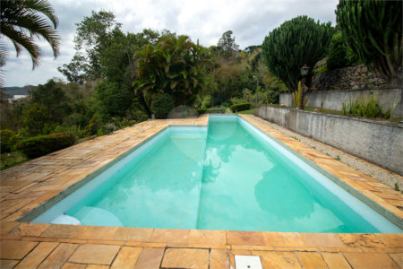 Chácara à venda com 3 quartos, sendo 1 suíte, em Capuava, São Roque, SP