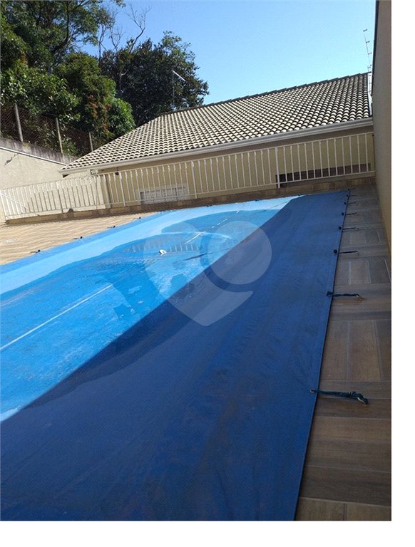 Casa à venda com 3 quartos, sendo 1 suíte, no condomínio Mirante da Mantiqueira, Mairiporã - SP
