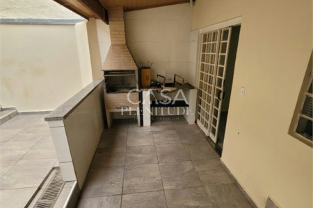 Casa à venda com 3 quartos, sendo 2 suítes, em Vila Santana, Sorocaba, SP