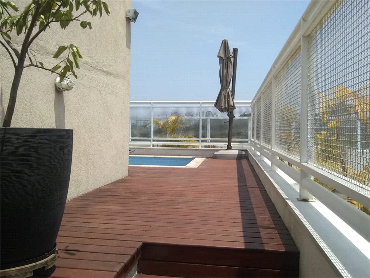 Apartamento à venda com 4 quartos, sendo 2 suítes,  em Paraíso do Morumbi, São Paulo, SP