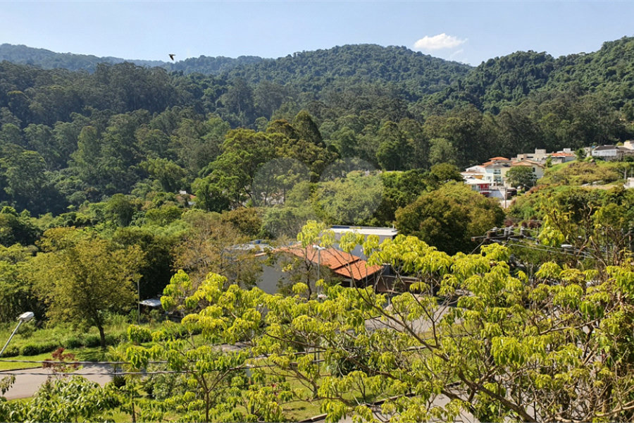 Apartamento à venda com 3 quartos, sendo 1 suíte, em Jardim Peri, São Paulo, SP