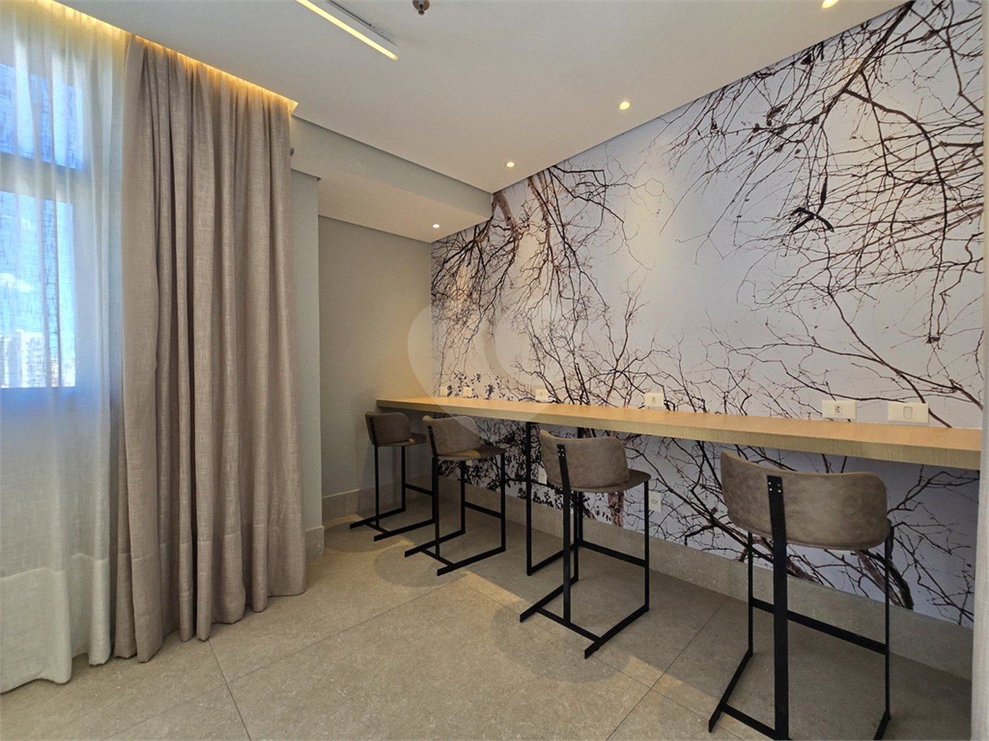 Studio Novo Mobiliado 21m² Paraíso Próx Metrô