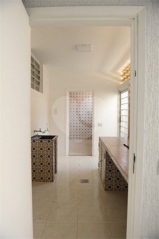 Casa térrea em Araraquara/SP.
