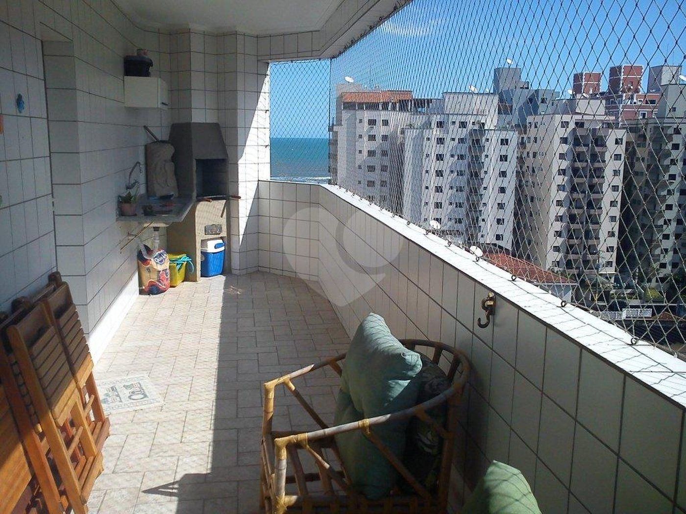 Apartamento à venda com 3 quartos, sendo 1 suíte, em Aviação, Praia Grande, SP