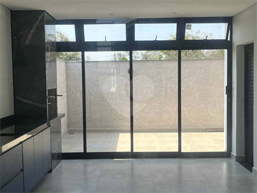 Casa à venda com 3 suítes no condomínio Campos do Conde I e II, Sorocaba - SP