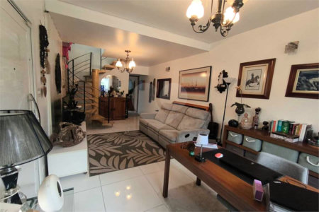 Sobrado à venda com 4 quartos, sendo 1 suíte,  em Vila Cruzeiro, São Paulo, SP