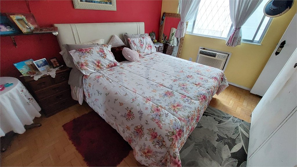 Casa à venda com 6 quartos, sendo 3 suítes, em Grajaú, Rio de Janeiro, RJ