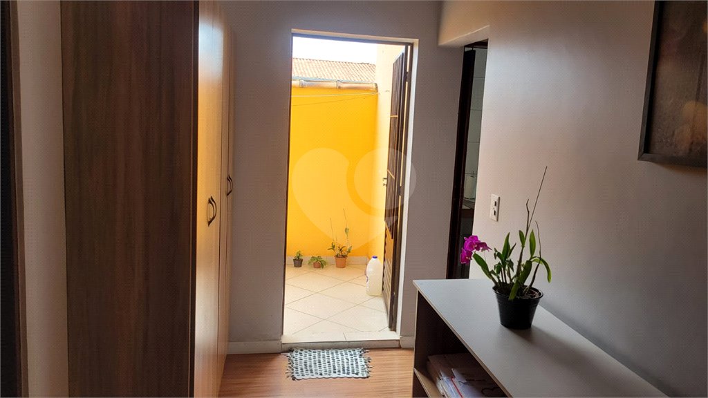 Casa à venda com 6 quartos, sendo 2 suítes, em Laranjeiras, Caieiras, SP