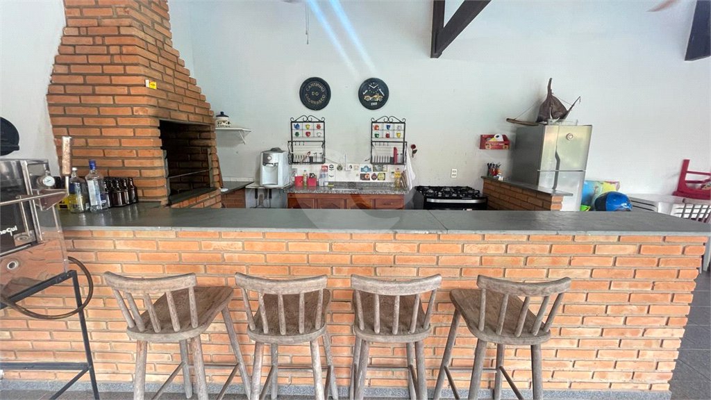 Casa à venda com 4 suítes no condomínio Vivendas do Lago, Sorocaba - SP