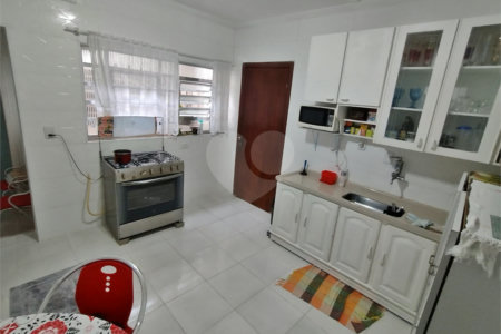 Sobrado à venda com 4 quartos em Água Fria, São Paulo, SP