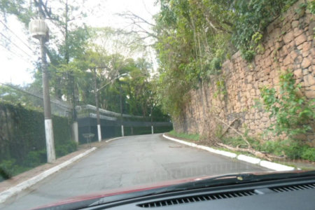 Sobrado à venda com 5 quartos, sendo 3 suítes,  em Fazenda Morumbi, São Paulo, SP