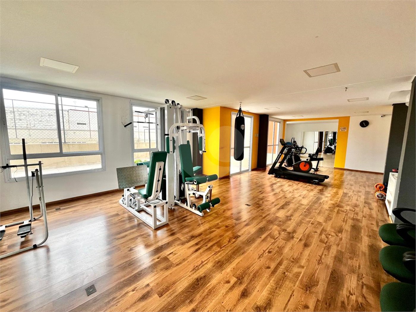 Apartamento à venda com 3 quartos, sendo 1 suíte,  em Vila Macia, Itapetininga, SP