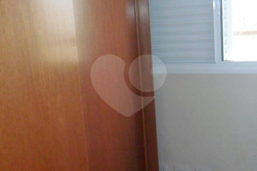 Apartamento à venda com 3 quartos, sendo 1 suíte, em Vila Nova Cachoeirinha, São Paulo, SP