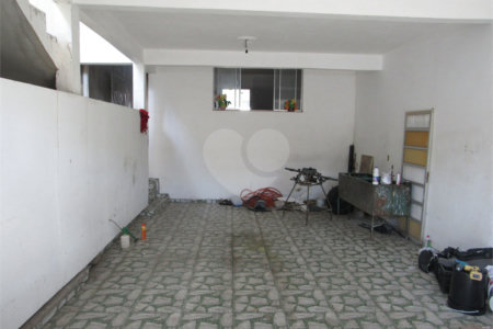 Casa à venda com 2 quartos, sendo 1 suíte, em Cidade Edson, Suzano, SP