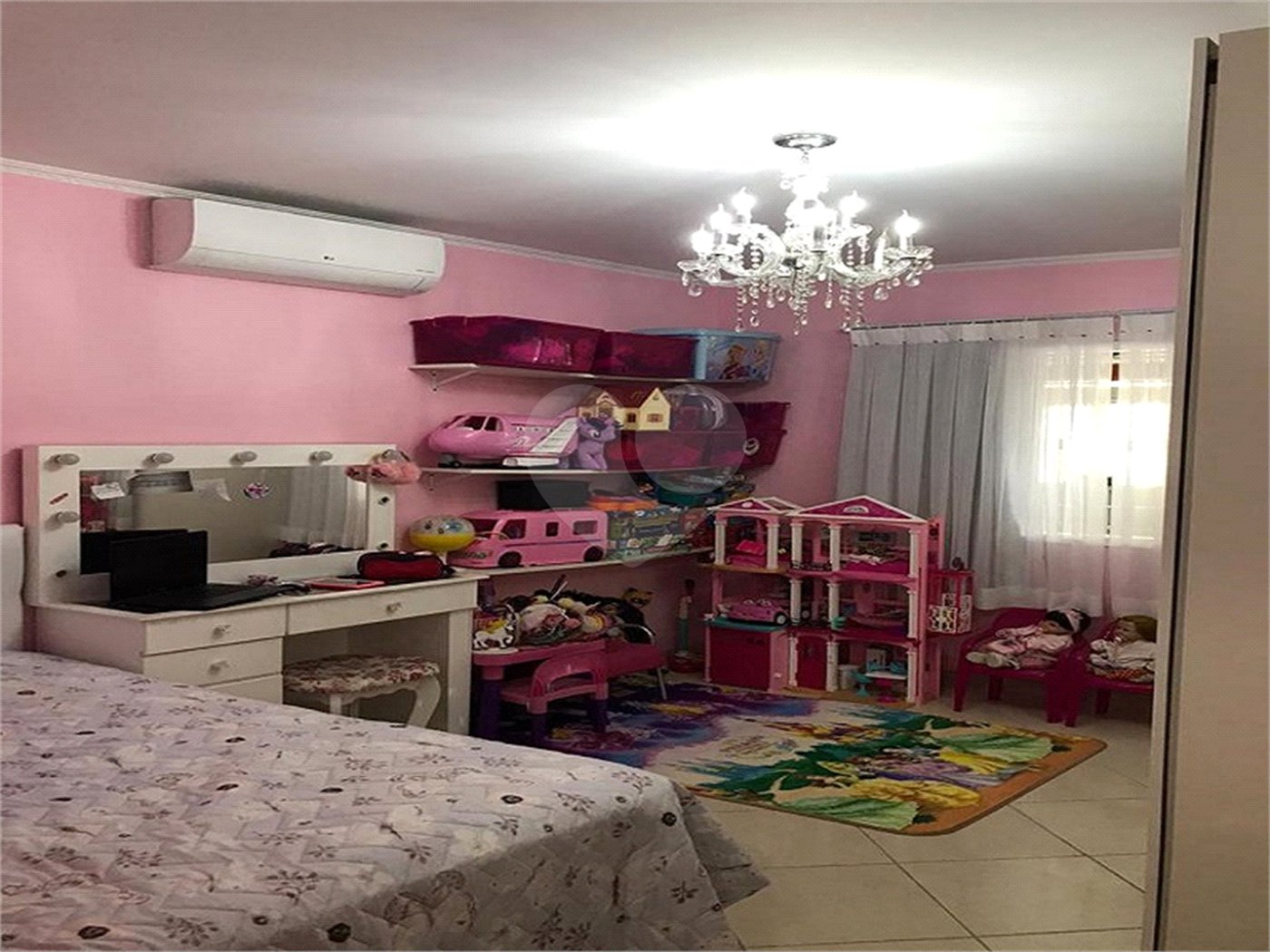 Casa Térrea à venda com 3 quartos, sendo 2 suítes, em Vila Mazzei, São Paulo, SP