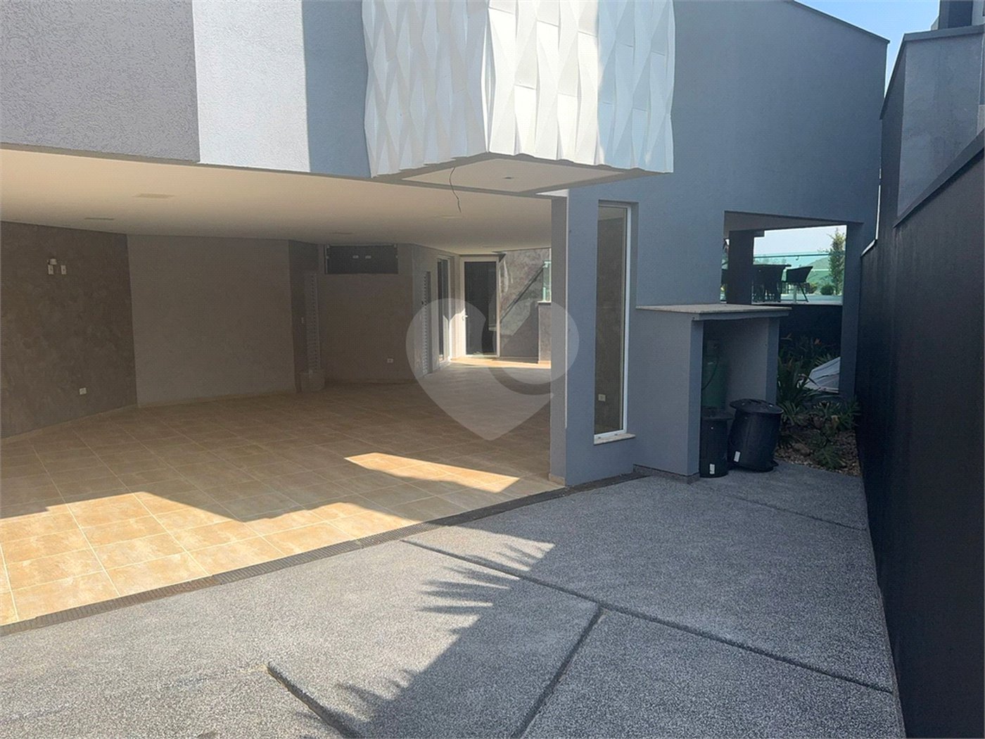 Casa à venda com 3 suítes no condomínio Aruã, Mogi das Cruzes - SP