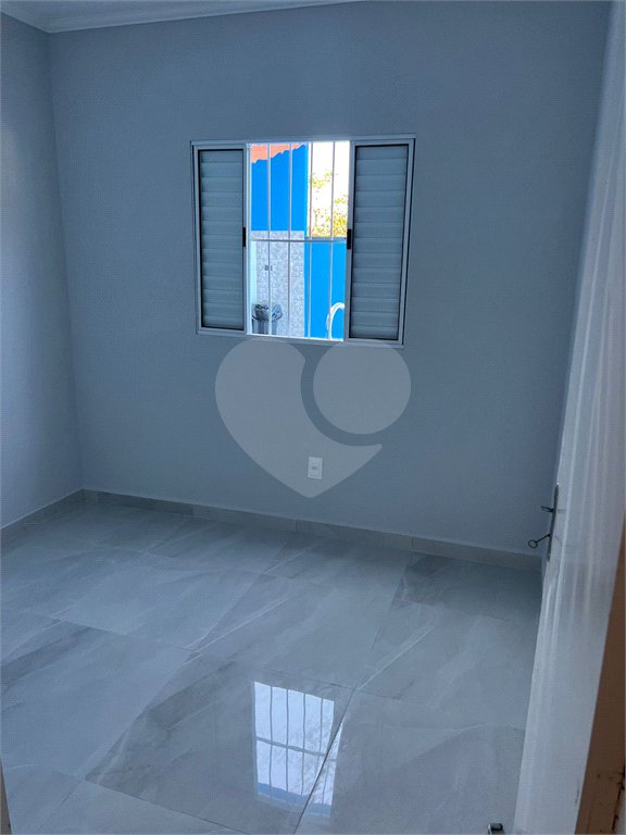Casa à venda com 3 quartos, sendo 1 suíte, em Loteamento Serra dos Cristais, Várzea Paulista, SP