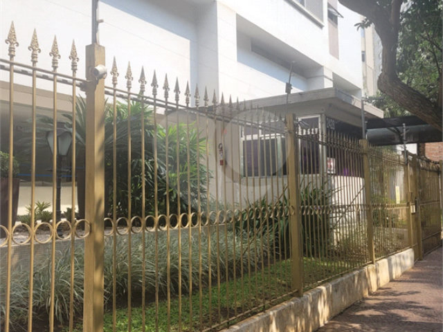 Apartamento à venda com 3 quartos, sendo 1 suíte,  em Santana, São Paulo, SP