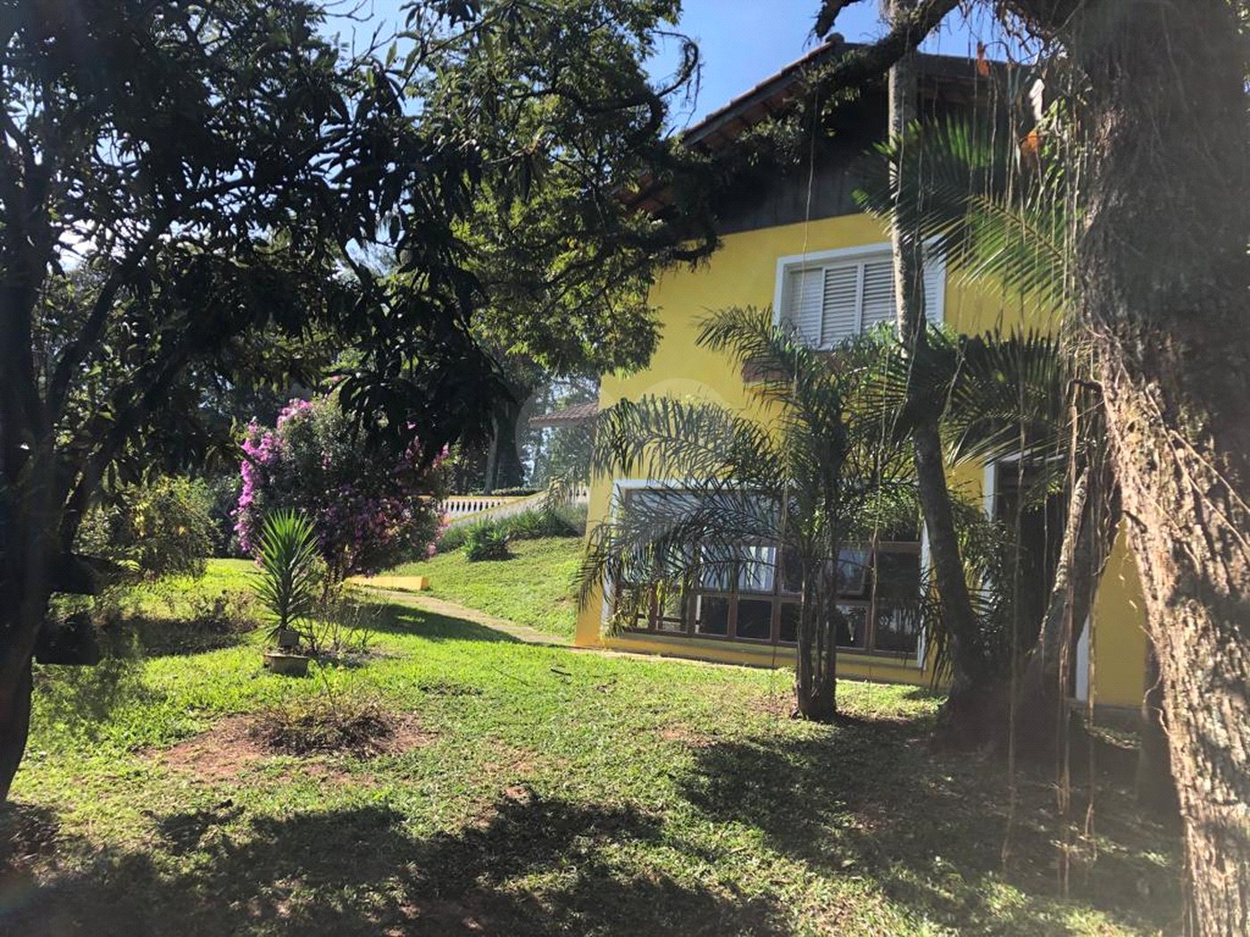 Casa Térrea à venda com 4 quartos, sendo 2 suítes, em Roseira, Mairiporã, SP