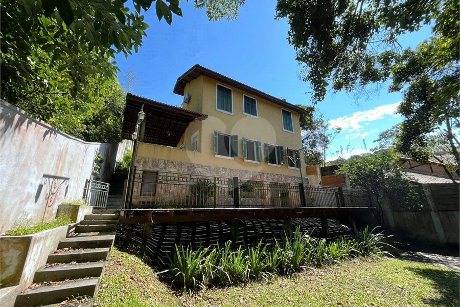 Condomínio à venda com 3 quartos, sendo 1 suíte, em Serra da Cantareira, Mairiporã, SP