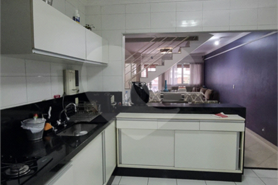 Sobrado à venda com 3 quartos, sendo 1 suíte,  em Santana, São Paulo, SP