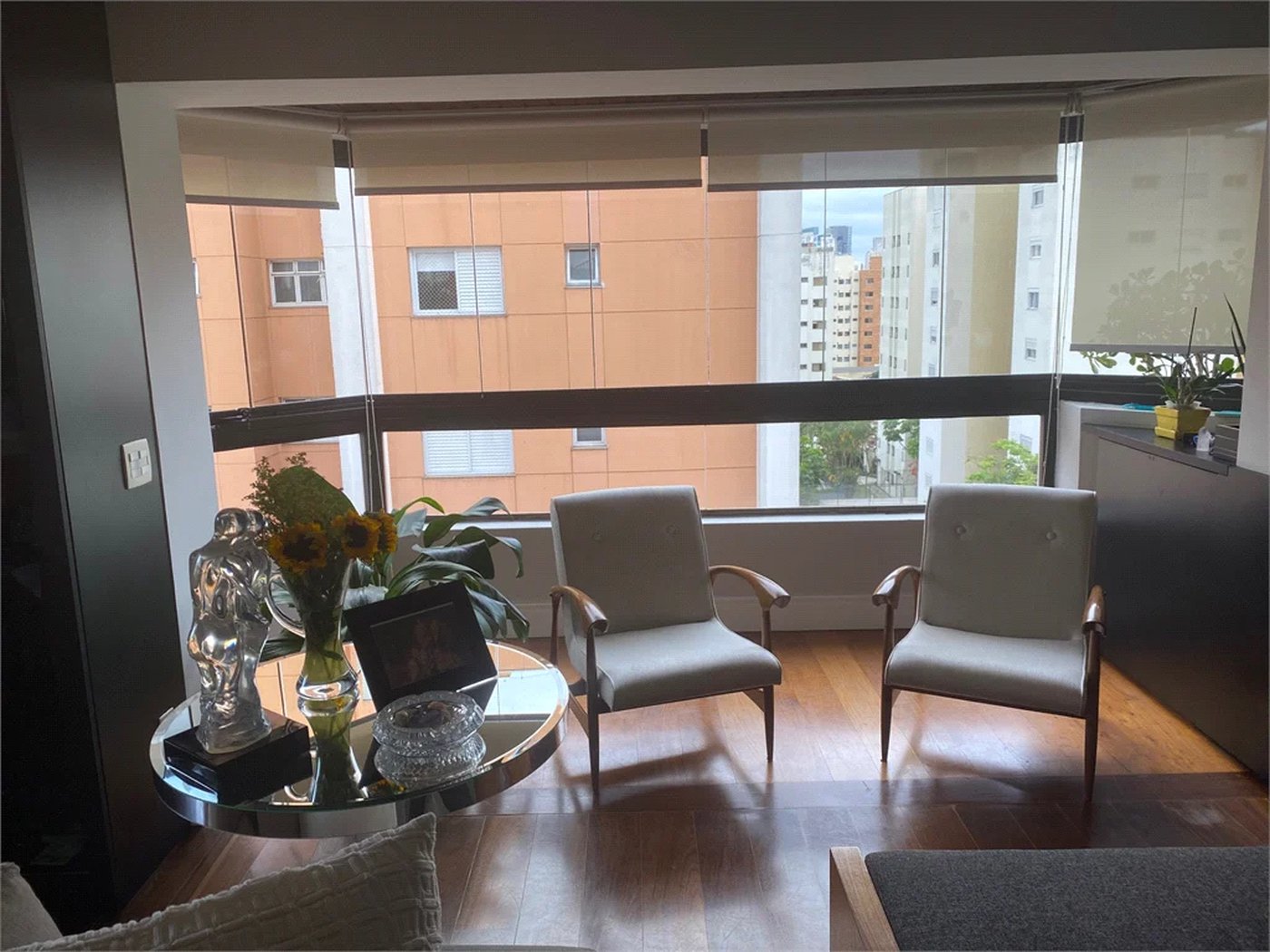 Apartamento à venda com 3 quartos, sendo 2 suítes, em Brooklin Paulista, São Paulo, SP