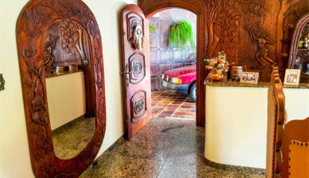 Sobrado à venda com 4 quartos, sendo 2 suítes,  em Santana, São Paulo, SP