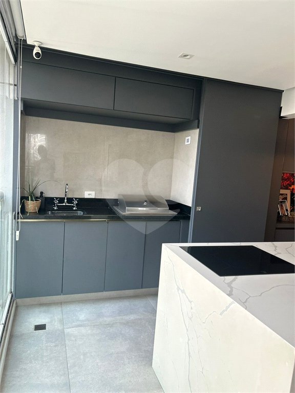Apartamento à venda com 3 suítes em Barra Funda, São Paulo, SP
