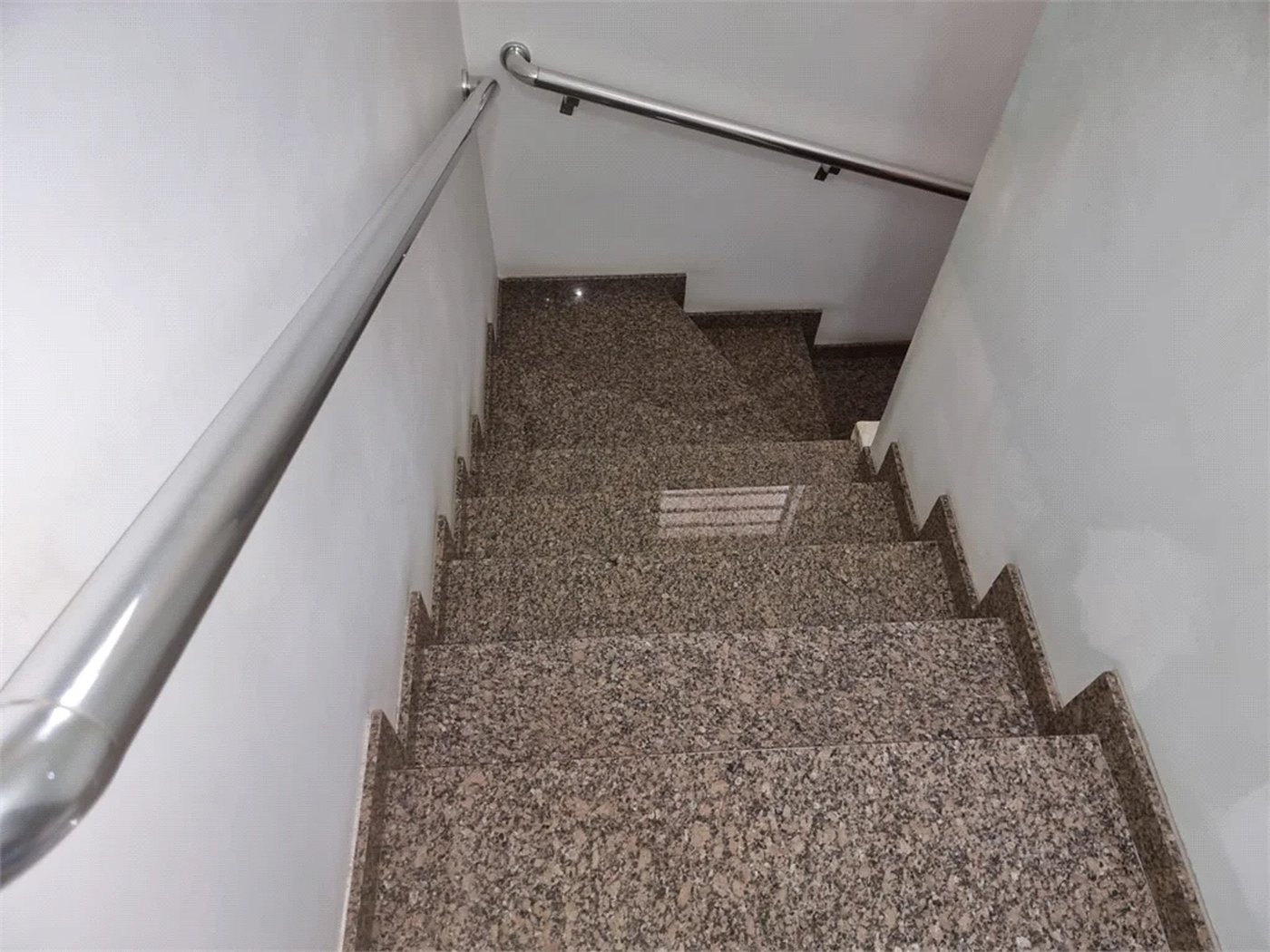 Sobrado à venda com 3 quartos, sendo 1 suíte,  em Jardim Campo Limpo, São Paulo, SP