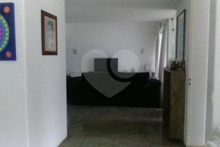 Sobrado à venda com 5 quartos, sendo 2 suítes,  em Instituto de Previdência, São Paulo, SP
