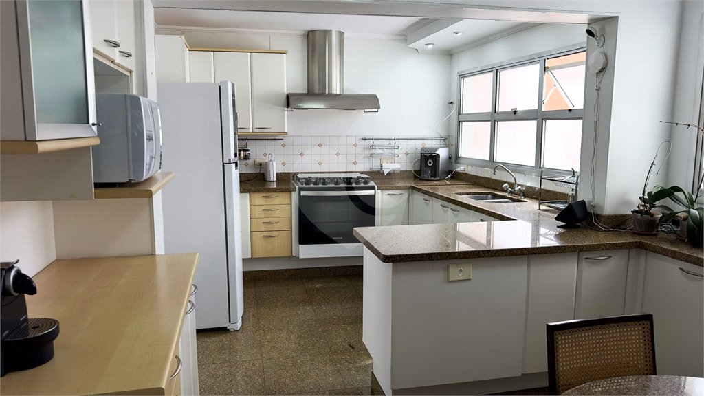 Apartamento à venda com 3 quartos, sendo 1 suíte, em Perdizes, São Paulo, SP