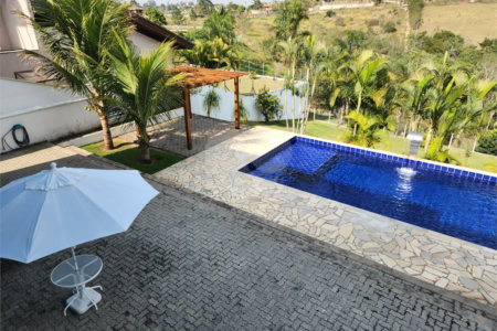 Casa à venda com 5 quartos, sendo 4 suítes, em Jardim Nova Esperança, Jacareí, SP