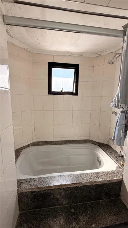 Apartamento à venda com 3 quartos, sendo 1 suíte, em Vila Andrade, São Paulo, SP