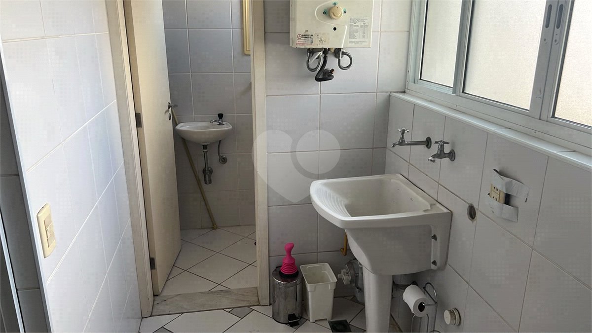 Apartamento à venda com 3 quartos, sendo 1 suíte, em Vila Sofia, São Paulo, SP