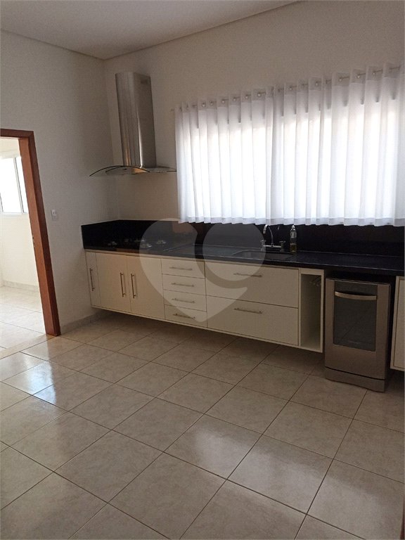 Casa à venda com 4 suítes no condomínio Jardim Theodora, Itu - SP