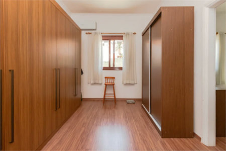 Casa à venda com 4 quartos, sendo 3 suítes,  em Vila Pirajussara, São Paulo, SP