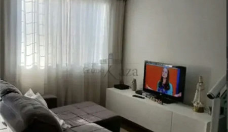 Casa de Vila à venda com 2 suítes no condomínio Parque Ipê Vermelho, Sorocaba - SP