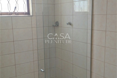 Casa à venda com 4 quartos, sendo 1 suíte, em Jardim Itanguá, Sorocaba, SP