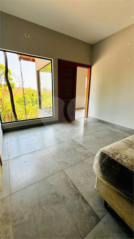 Casa à venda com 4 suítes no condomínio Associação Portal Ouro Verde, Atibaia - SP