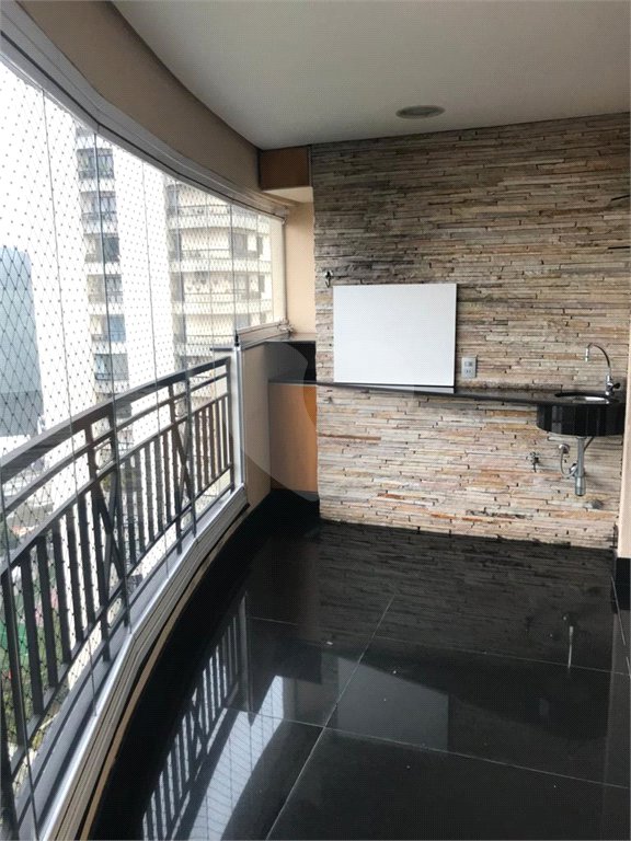 Apartamento à venda com 2 quartos, sendo 1 suíte, em Vila Andrade, São Paulo, SP