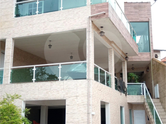 Casa à venda com 3 quartos, sendo 1 suíte,  em Itaquera, São Paulo, SP